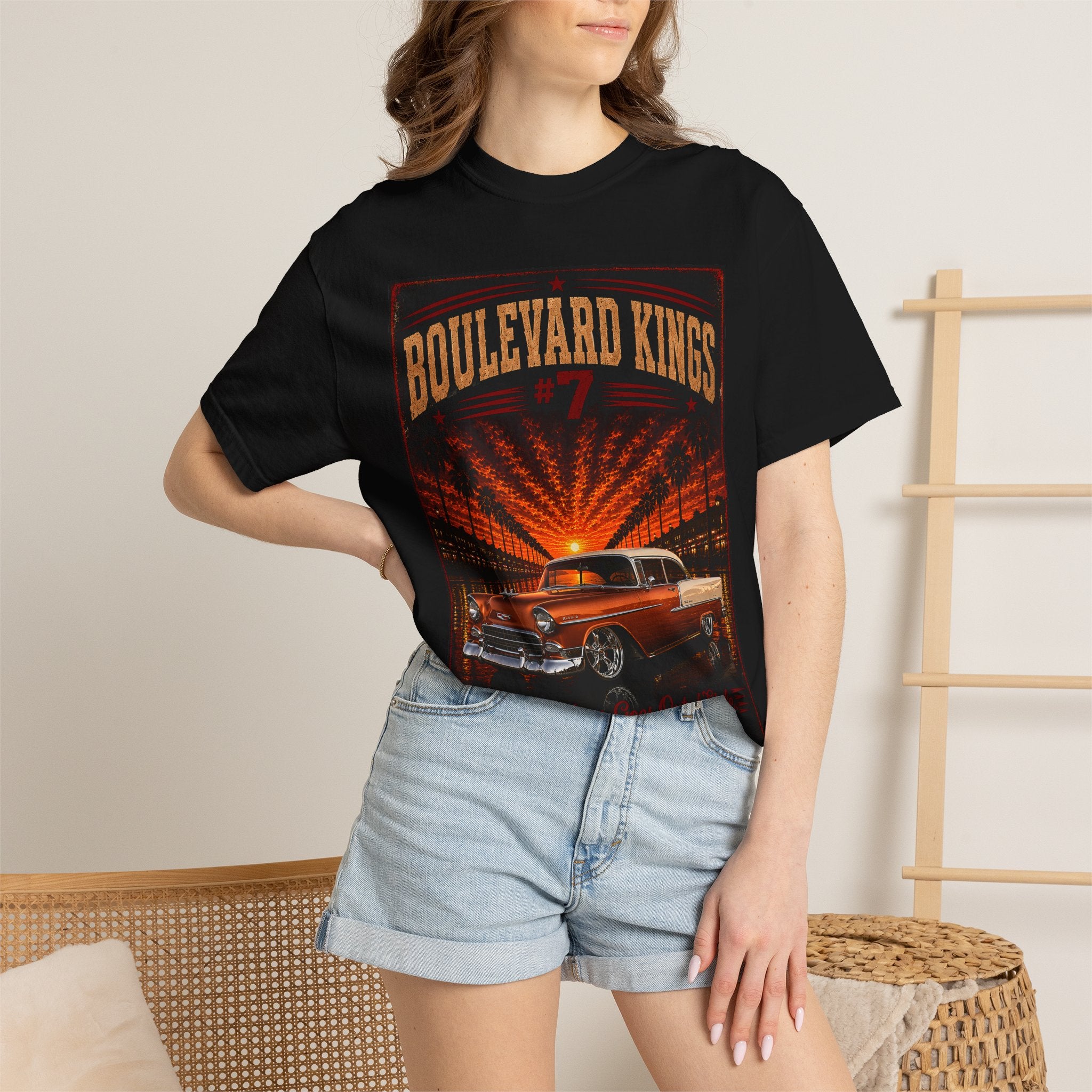 Big Thunder Boulevard Kings #7 | Classic Car Lowrider Graphic T-Shirt
